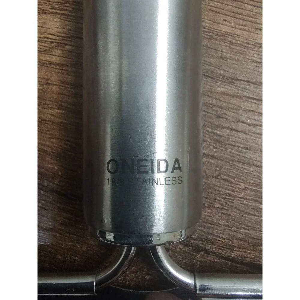 Oneida Hand Flat Grater 18/8 Stainless Steel Cheese Grater Zester U59